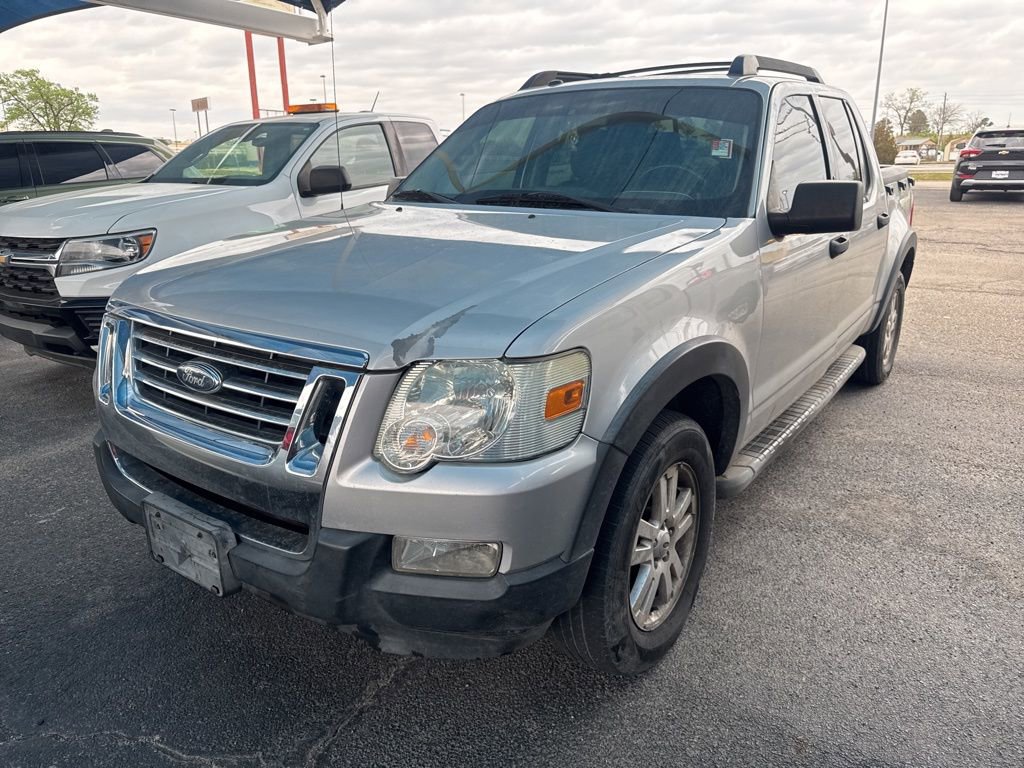 Used 2010 Ford Explorer Sport Trac XLT image 3