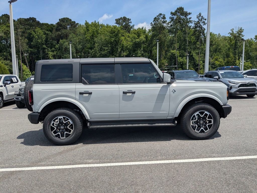 New 2026 Ford Bronco Outer Banks AWD/4WD image 3