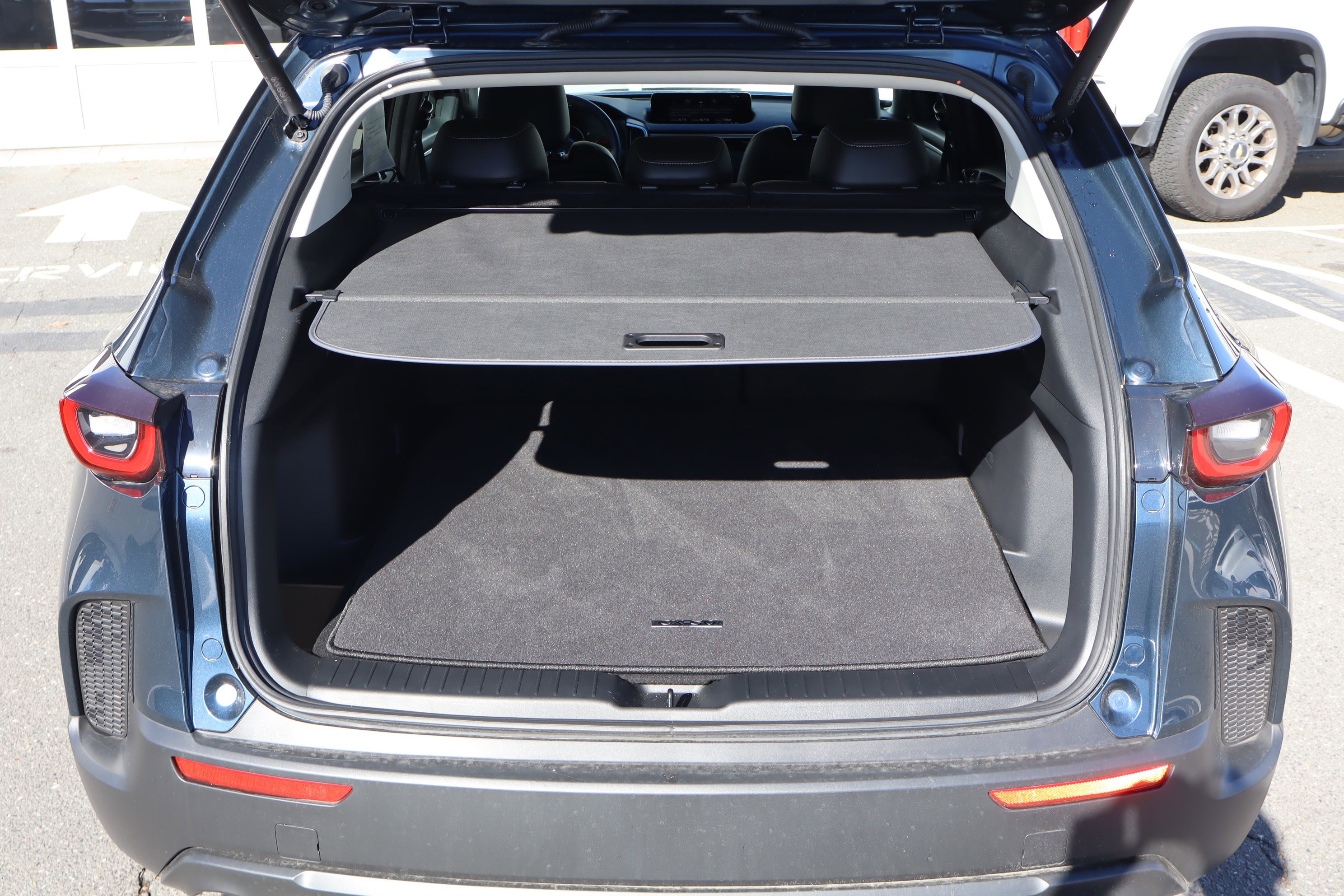 Used 2025 MAZDA CX-50 AWD 2.5 S w/ Premium Package image 33