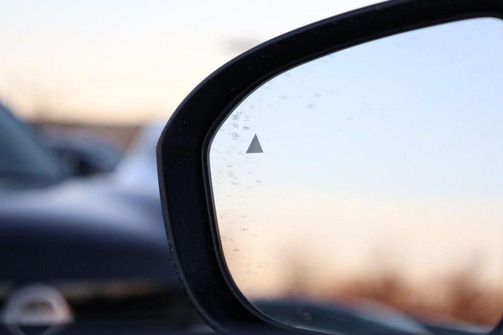 New 2026 Nissan Kicks S image 20