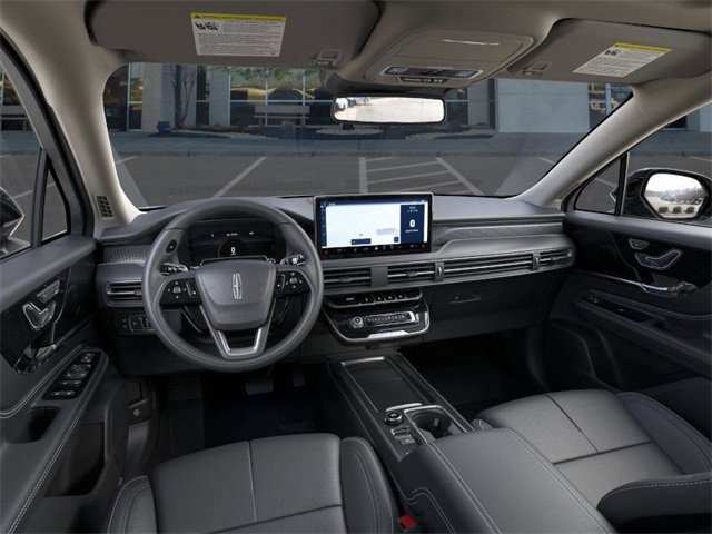 Used 2024 Lincoln Corsair Grand Touring image 9