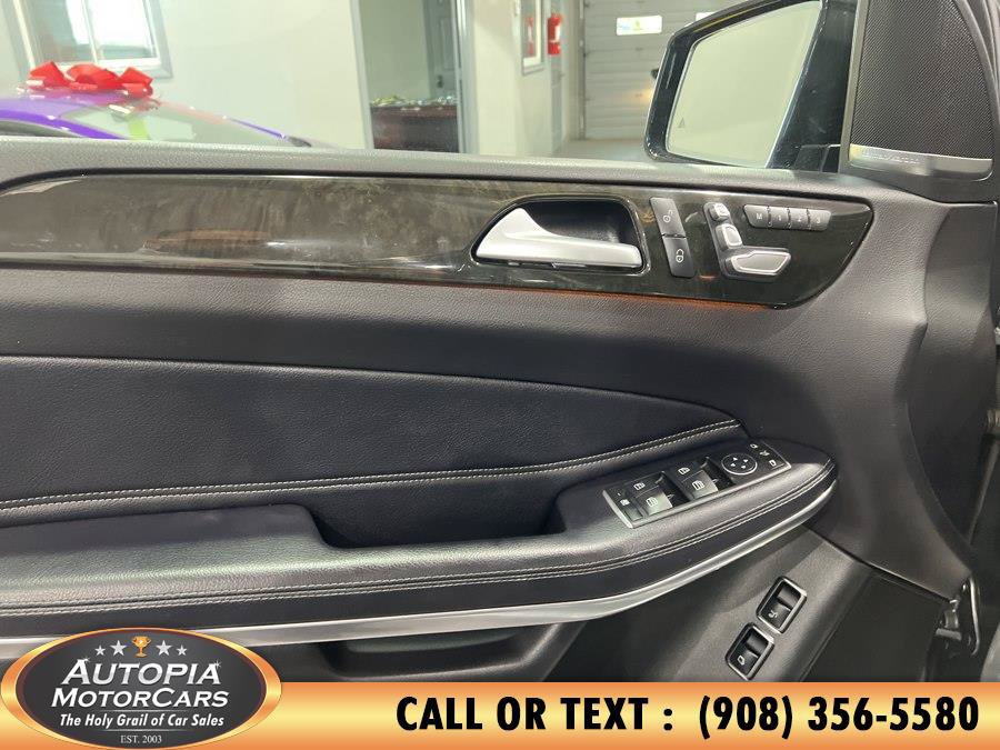 Used 2018 Mercedes-Benz GLS 550 4MATIC image 21