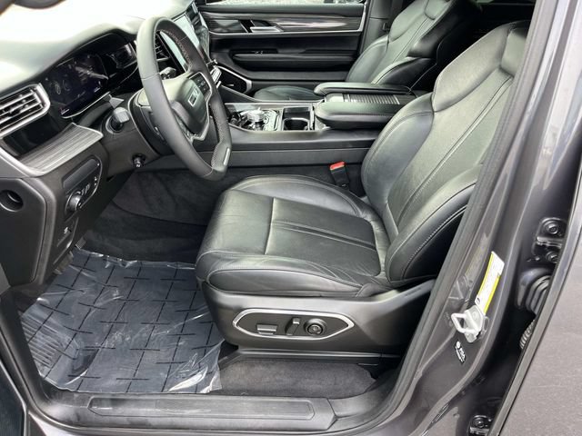 Used 2022 Jeep Wagoneer Series III w/ Flexible Seating Group AWD/4WD image 30