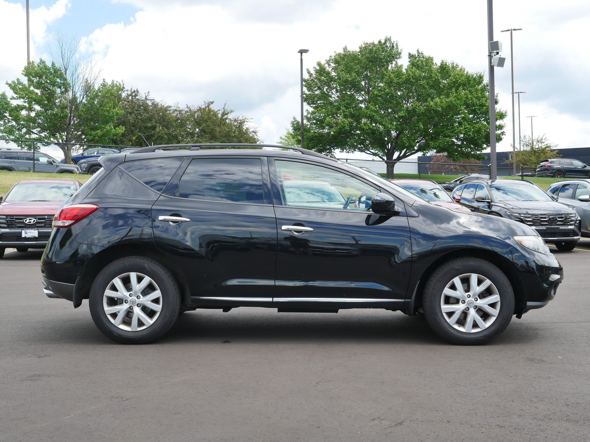 Used 2014 Nissan Murano SL w/ Navigation Package AWD/4WD image 5
