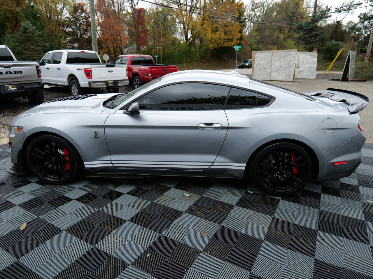 Used 2021 Ford Mustang Shelby GT500 w/ Technology Package image 8