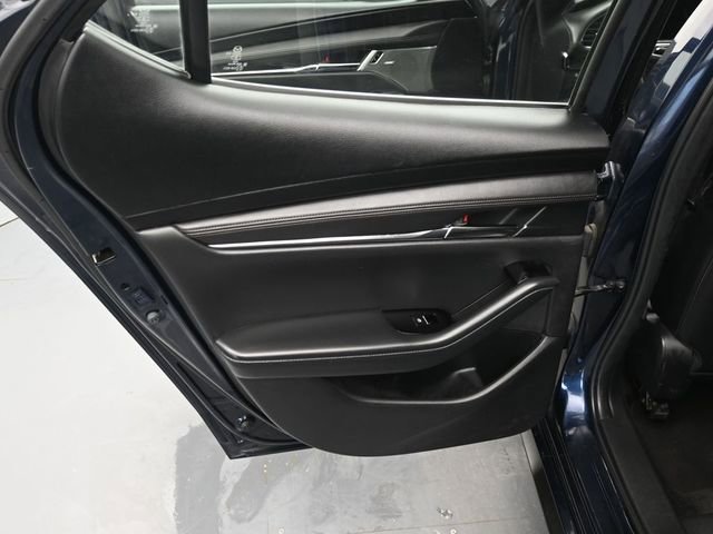 Used 2019 MAZDA MAZDA3 AWD Hatchback w/ Preferred Pkg image 13