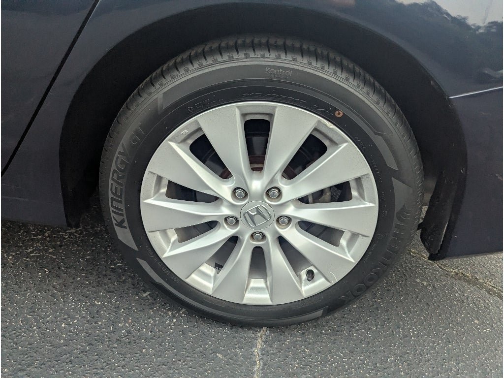 Used 2015 Honda Accord EX-L image 10