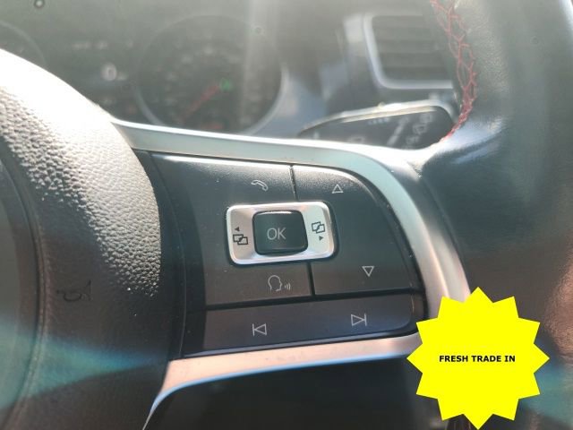 Used 2015 Volkswagen GTI SE w/ Lighting Package (SEL) FWD image 10