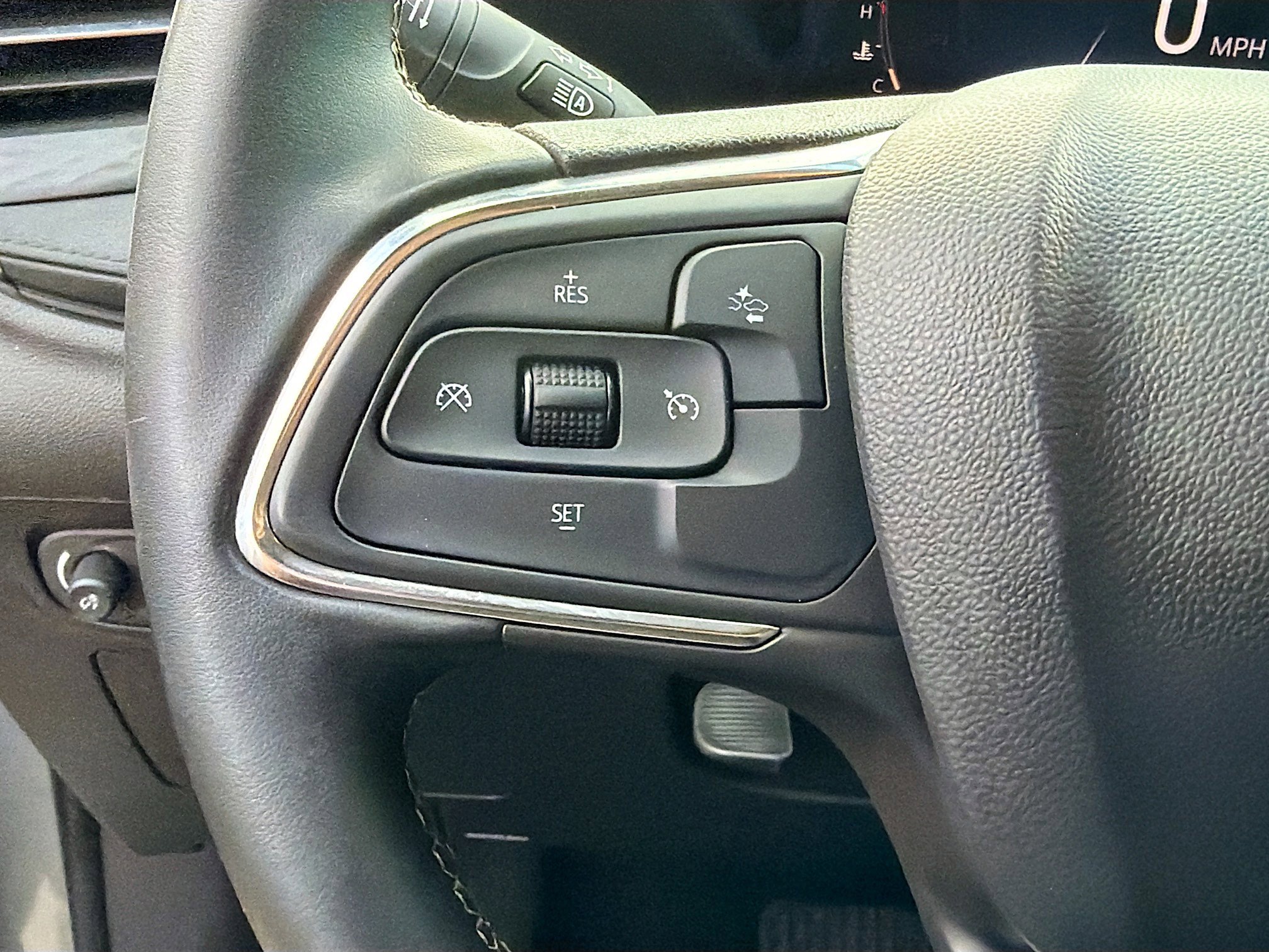 Used 2024 Buick Encore GX Preferred image 30