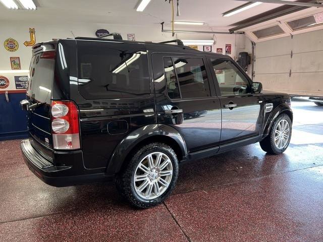 Used 2011 Land Rover LR4 HSE LUX AWD/4WD image 3