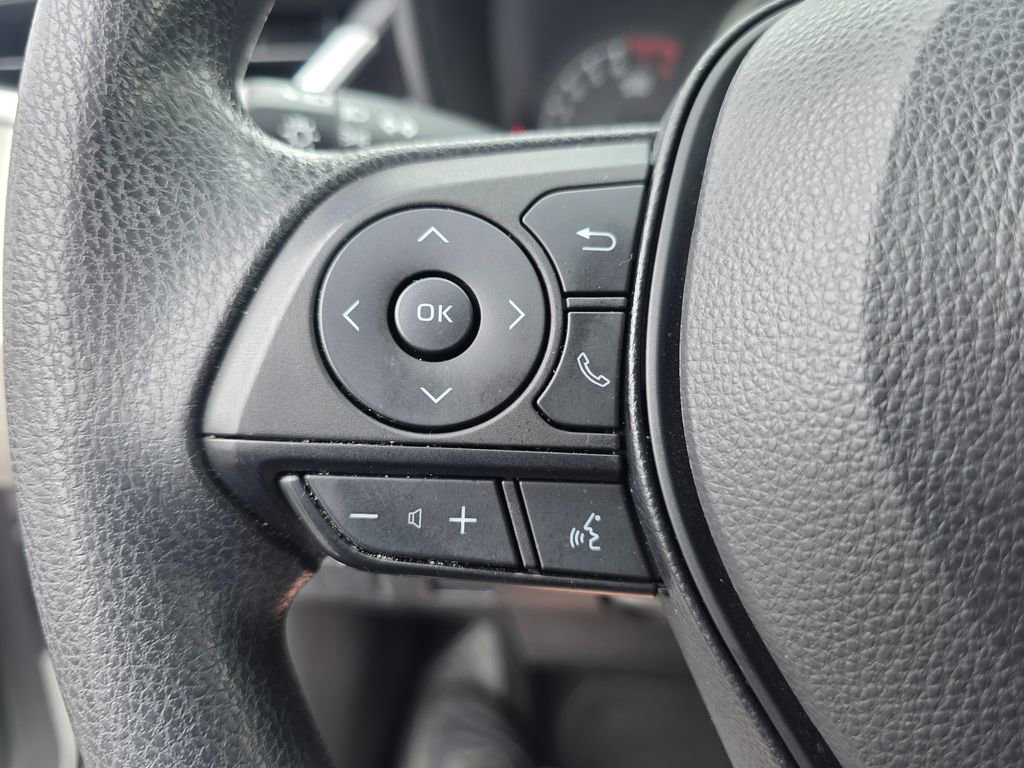 Used 2022 Toyota Corolla LE w/ Carpet Mat Package (TMS) image 22