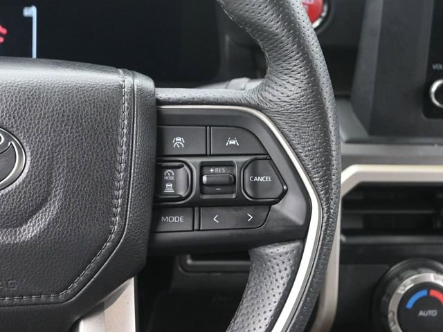 Used 2025 Toyota Tacoma TRD Off-Road AWD/4WD image 29