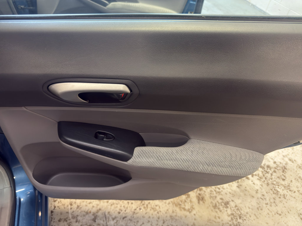 Used 2011 Honda Civic LX image 24