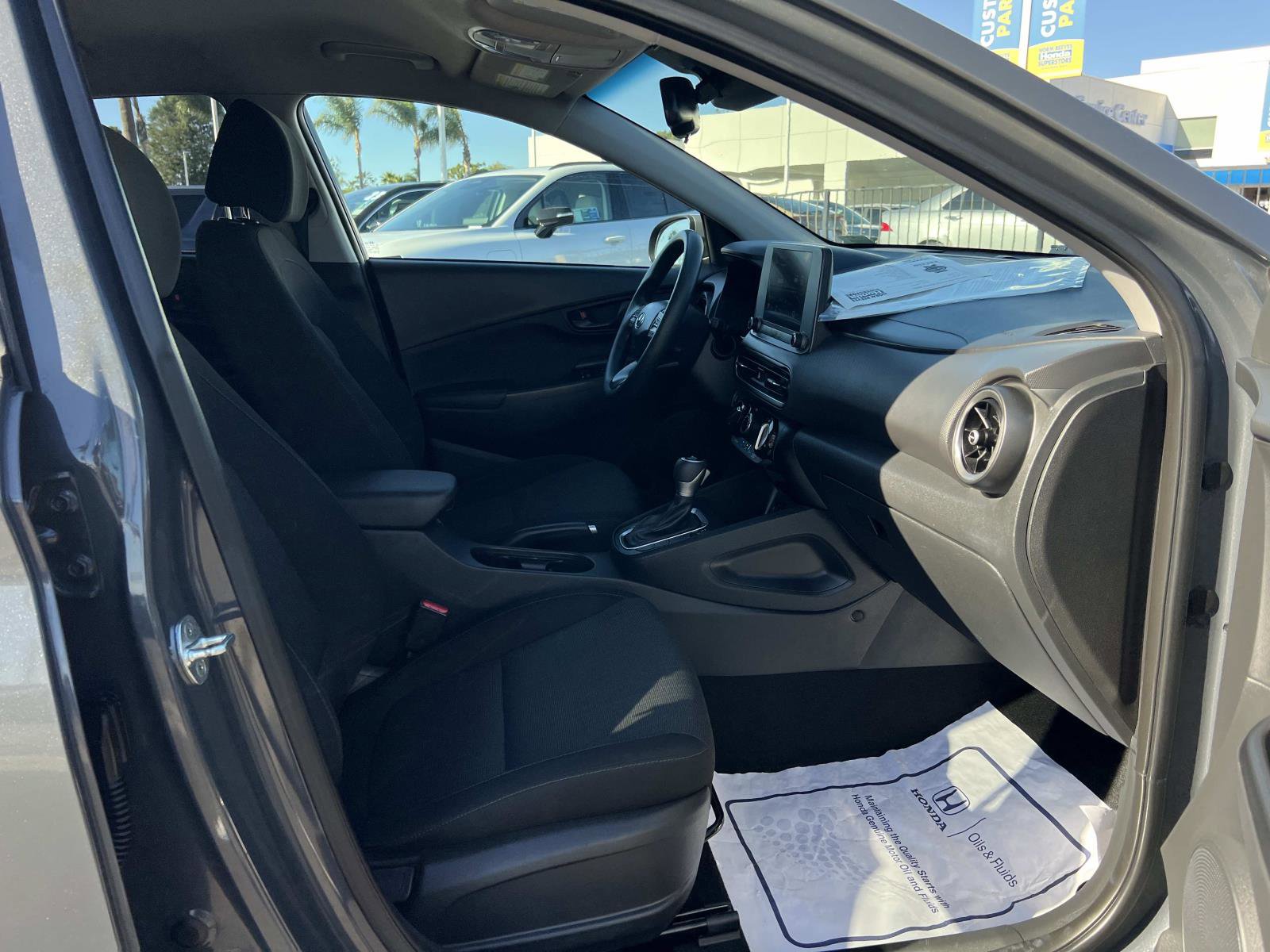 Used 2023 Hyundai Kona SEL image 29