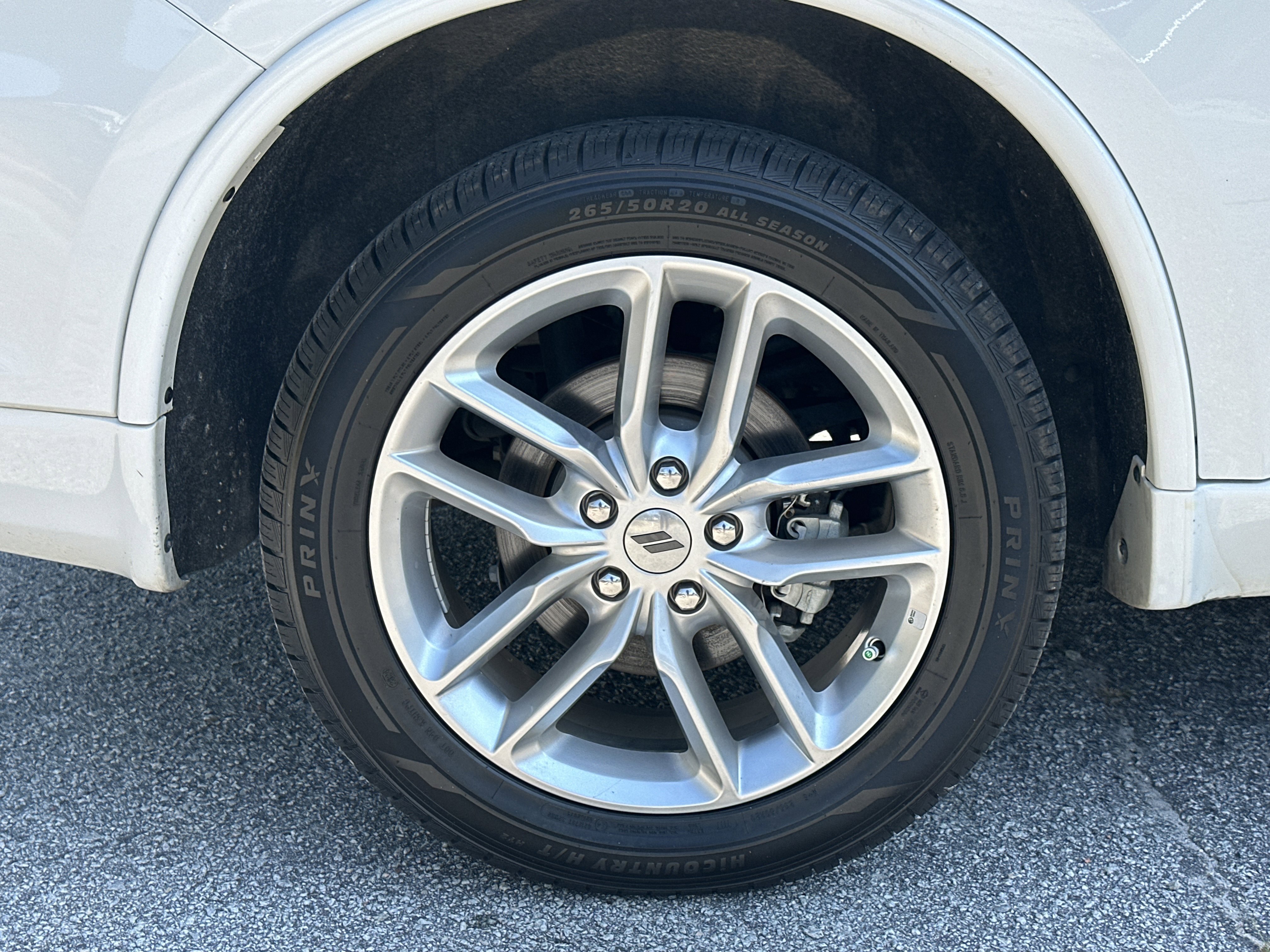 Used 2023 Dodge Durango GT image 17