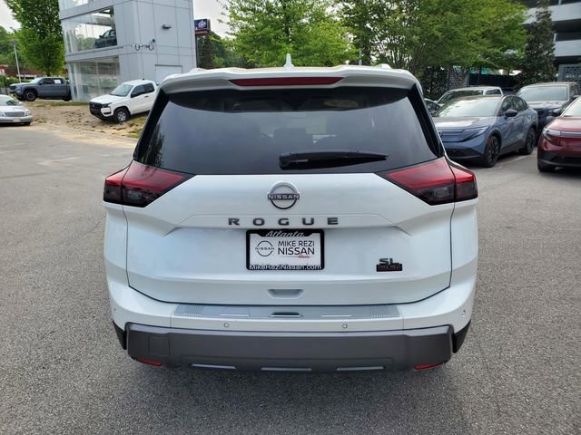 Certified 2024 Nissan Rogue SL w/ SL Premium Package FWD image 5