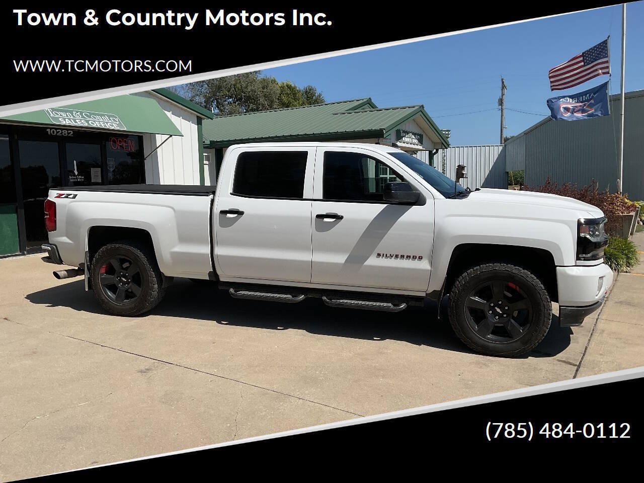 Used 2018 Chevrolet Silverado 1500 LTZ Z71 w/ Redline Edition AWD/4WD image 1