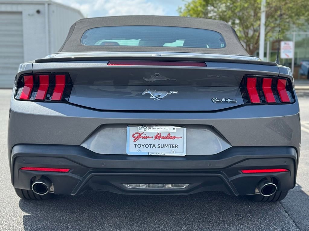 Used 2024 Ford Mustang Premium image 10