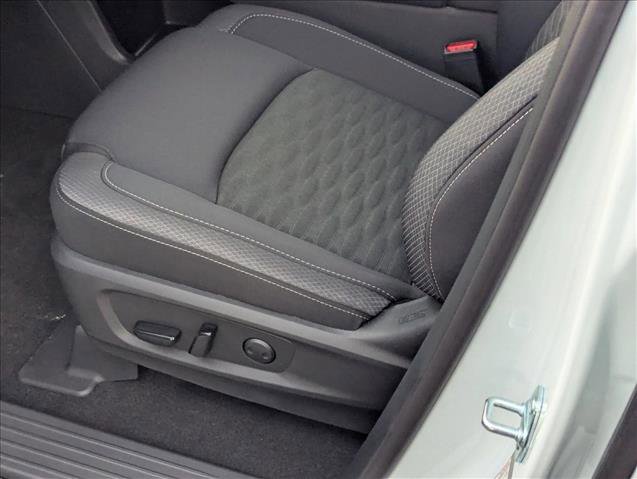 New 2026 Nissan Pathfinder SV video 4