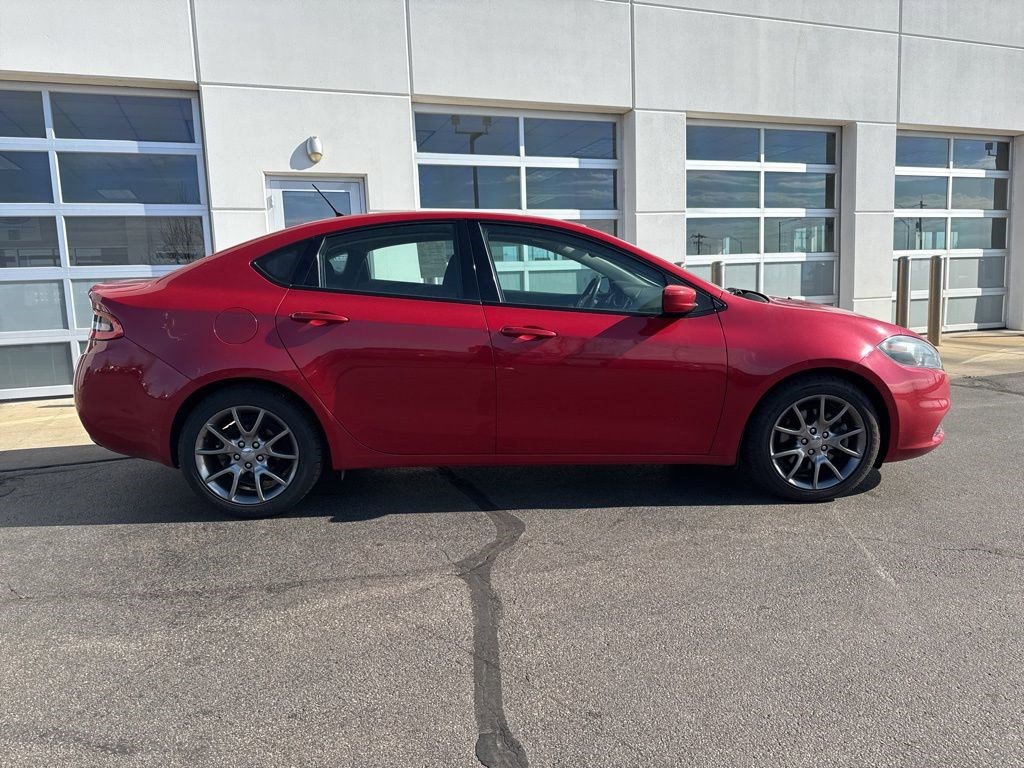 Used 2013 Dodge Dart SXT image 3
