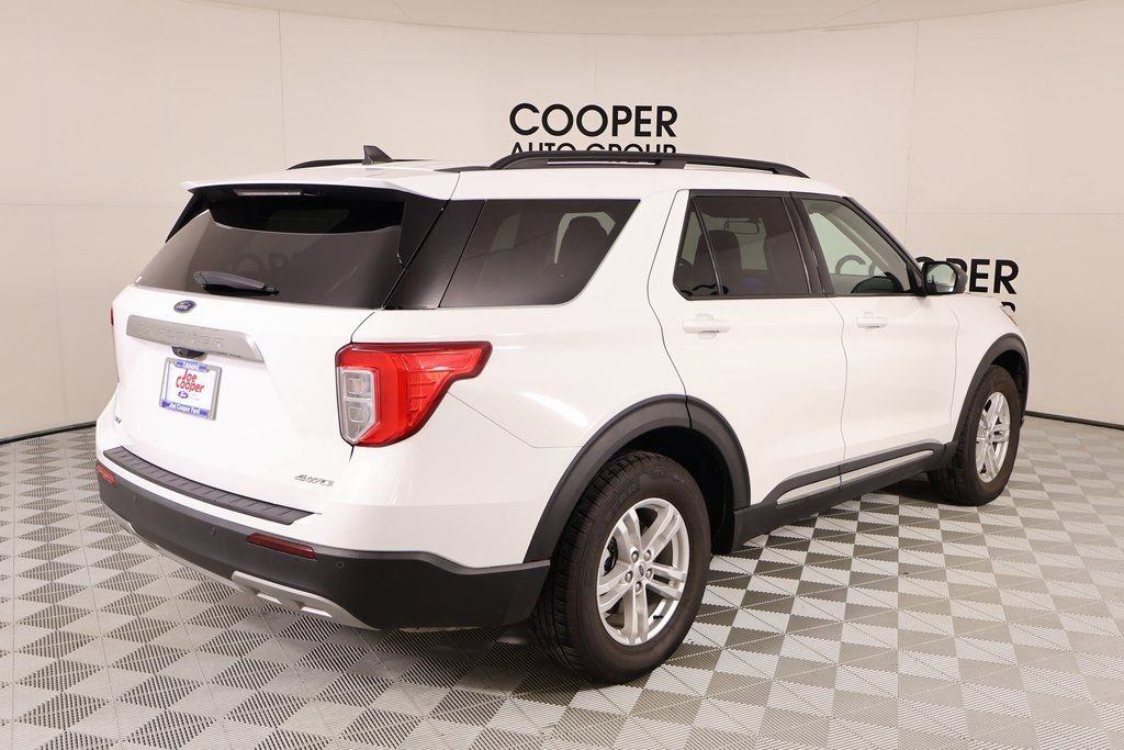 Used 2023 Ford Explorer XLT w/ Equipment Group 202A image 21