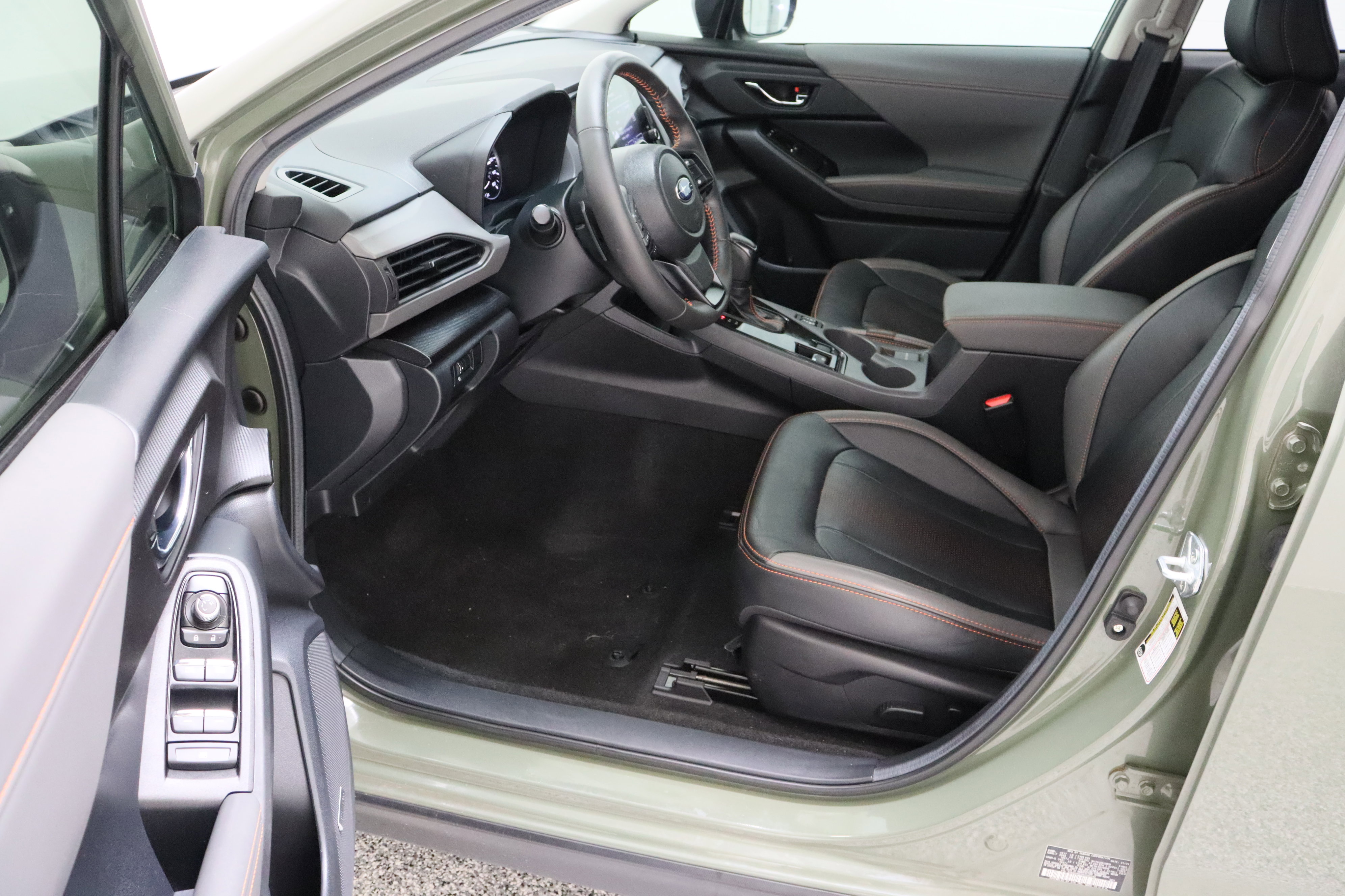 Used 2024 Subaru Crosstrek 2.5i Limited w/ Popular Package #3A AWD/4WD image 14