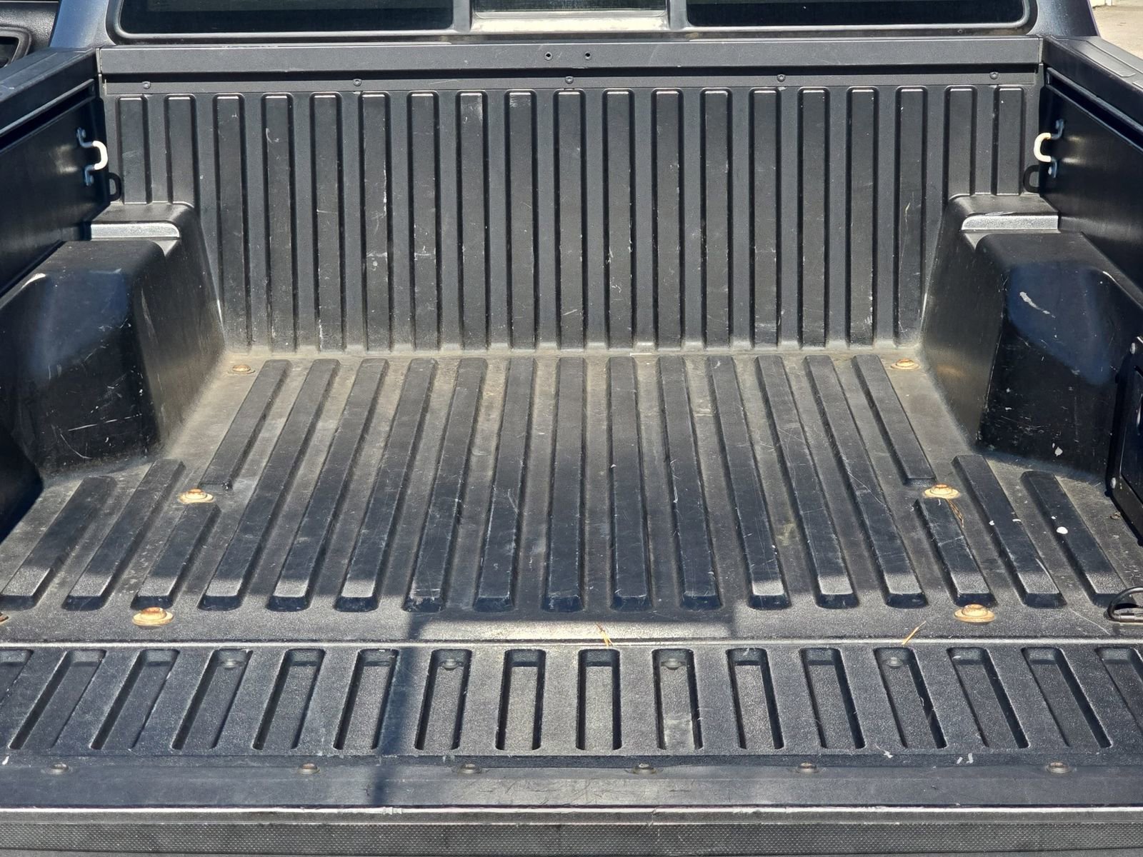 Used 2019 Toyota Tacoma SR w/ SR Convenience Package image 16