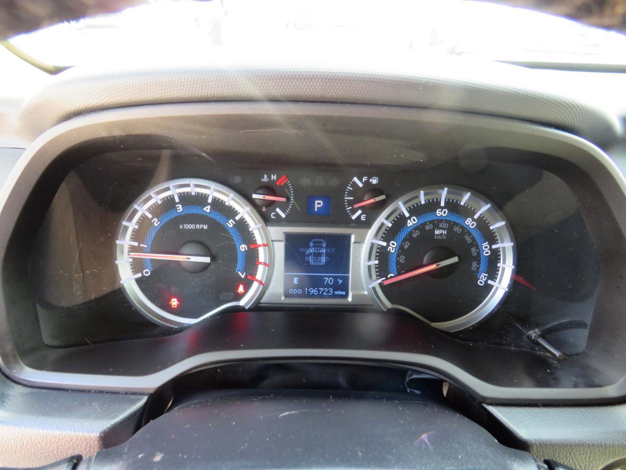 Used 2015 Toyota 4Runner Limited image 8