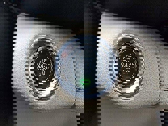 Used 2022 Buick Envision Avenir w/ Technology Package II image 29