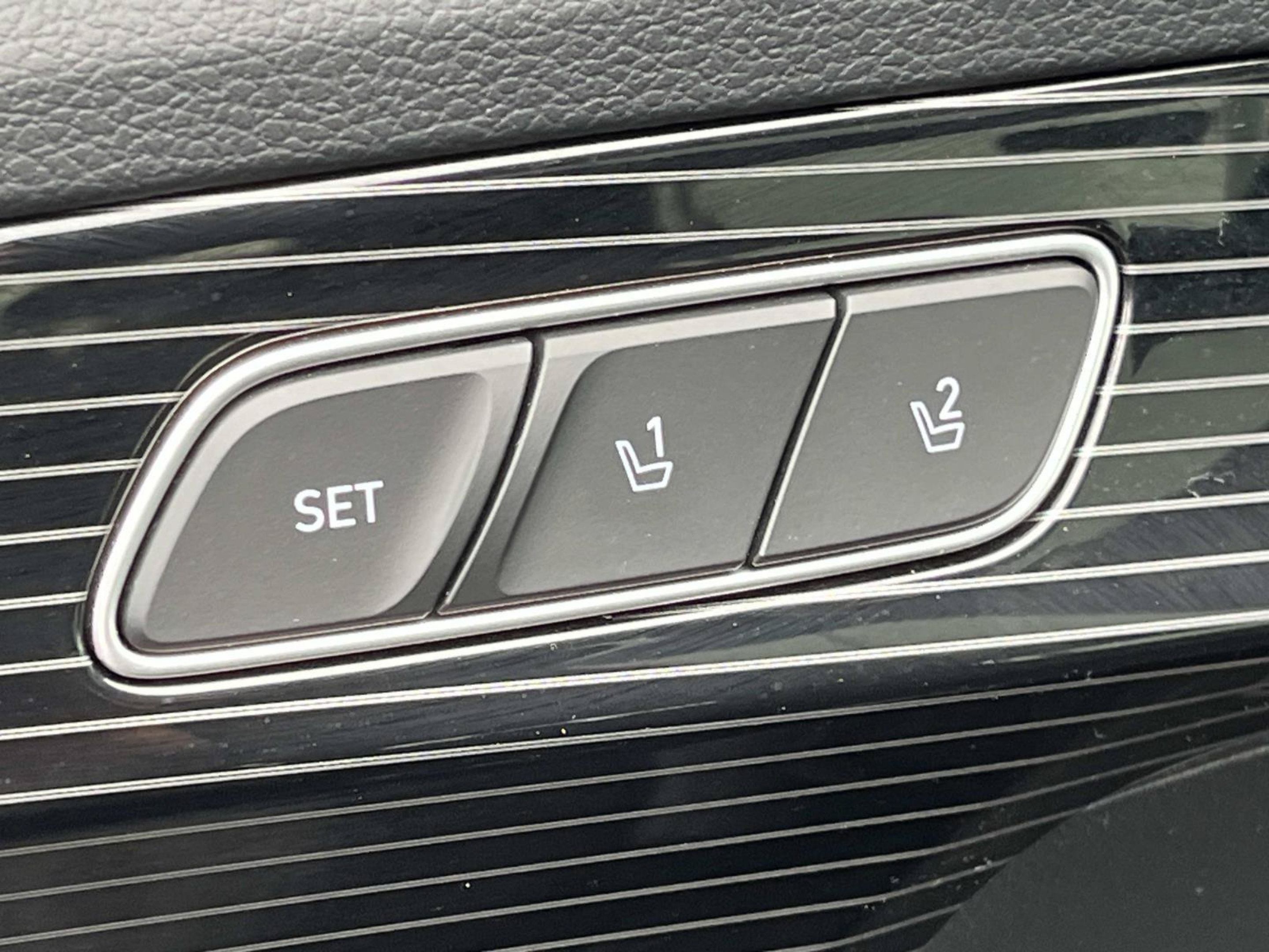 Used 2025 Hyundai Palisade Calligraphy AWD/4WD image 34