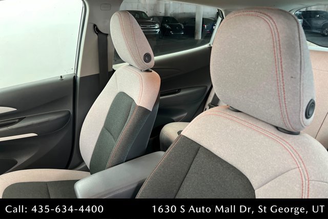 Used 2018 Chevrolet Bolt LT FWD image 16