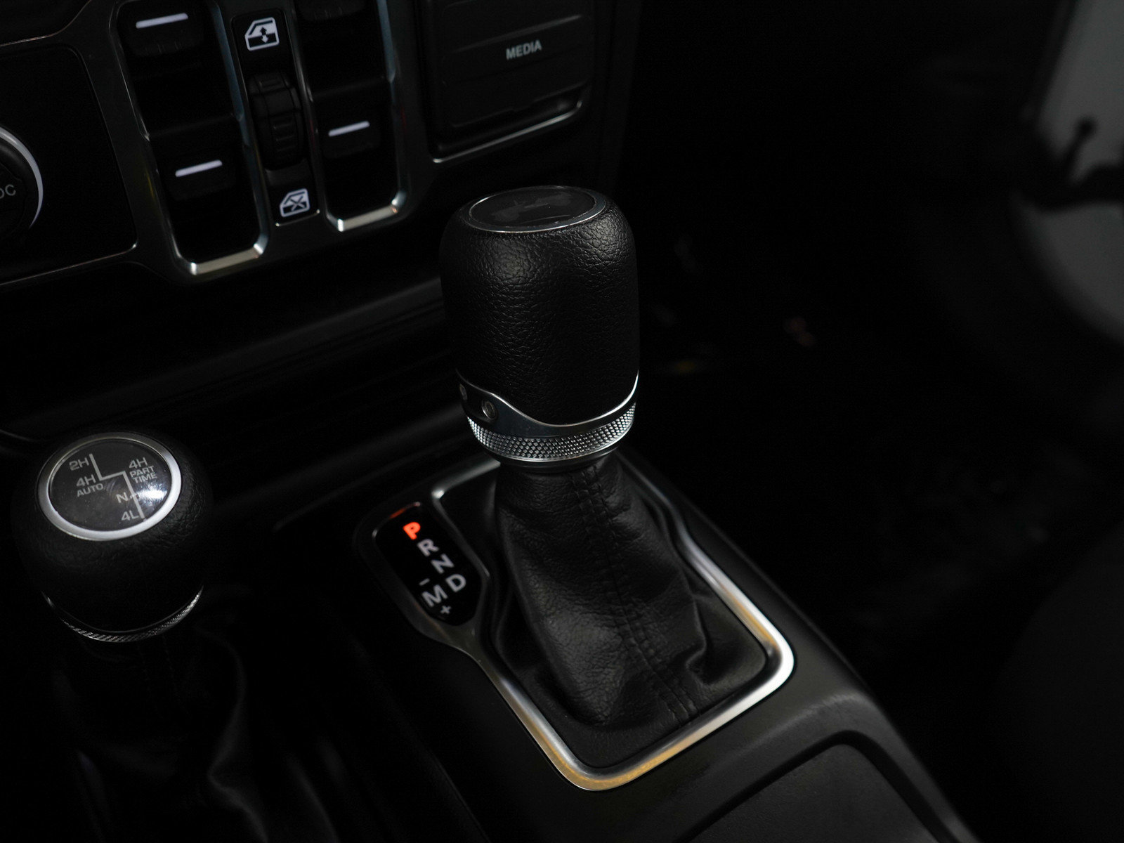 Used 2023 Jeep Wrangler Unlimited w/ Cold Weather Group image 25