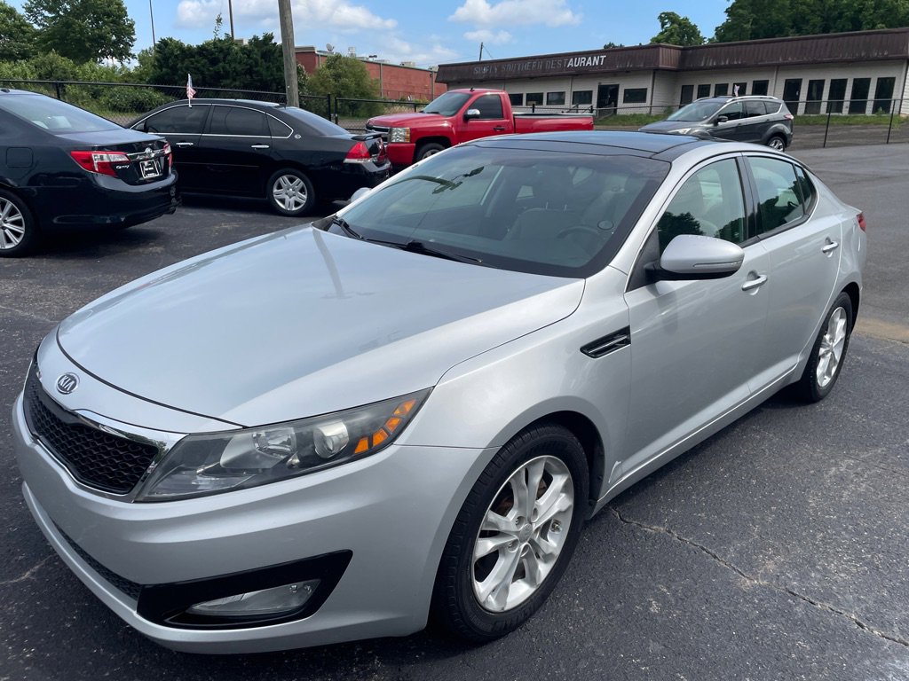 Used 2012 Kia Optima EX w/ Premium Pkg FWD image 2