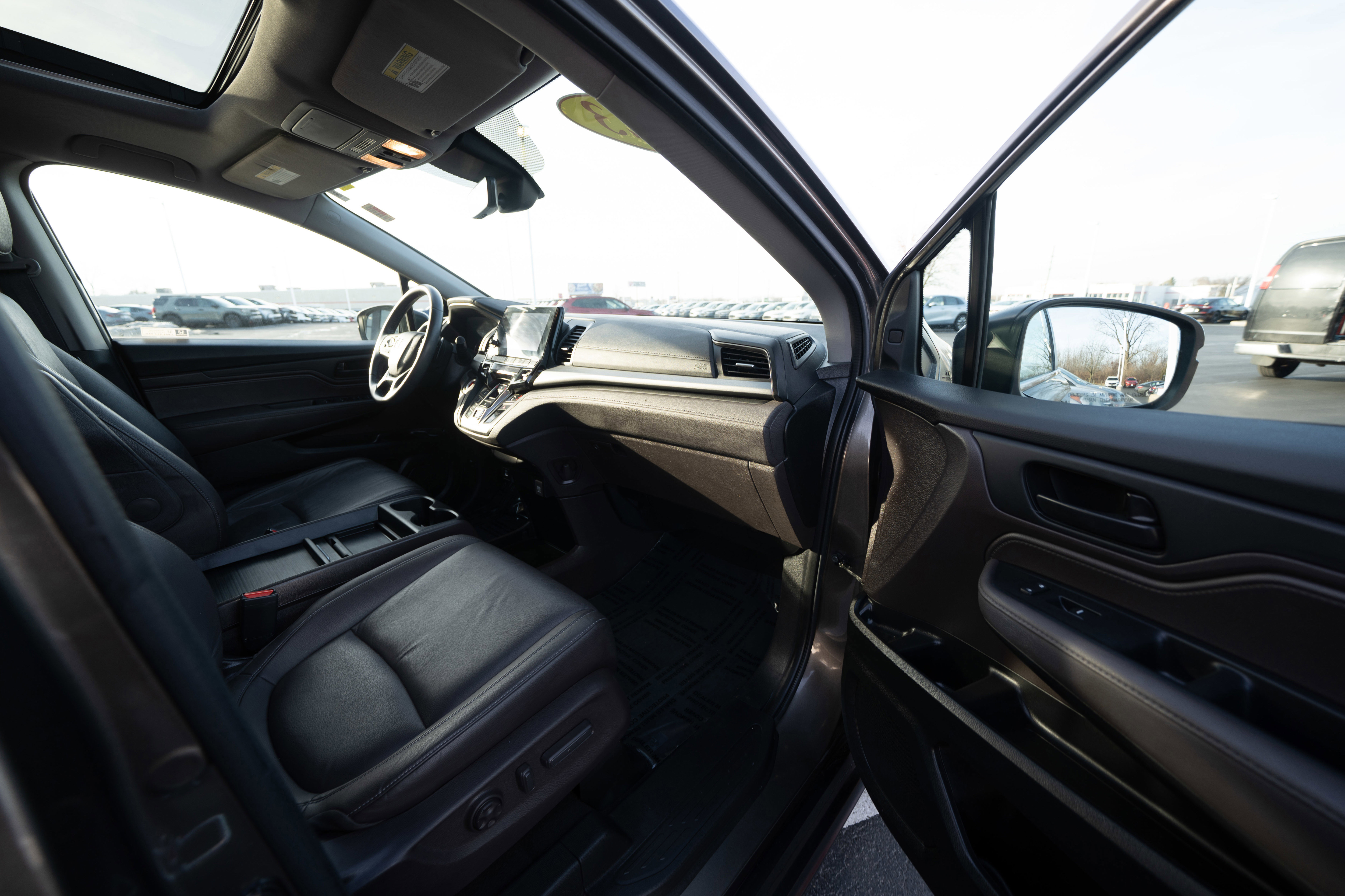 Used 2023 Honda Odyssey EX-L image 26