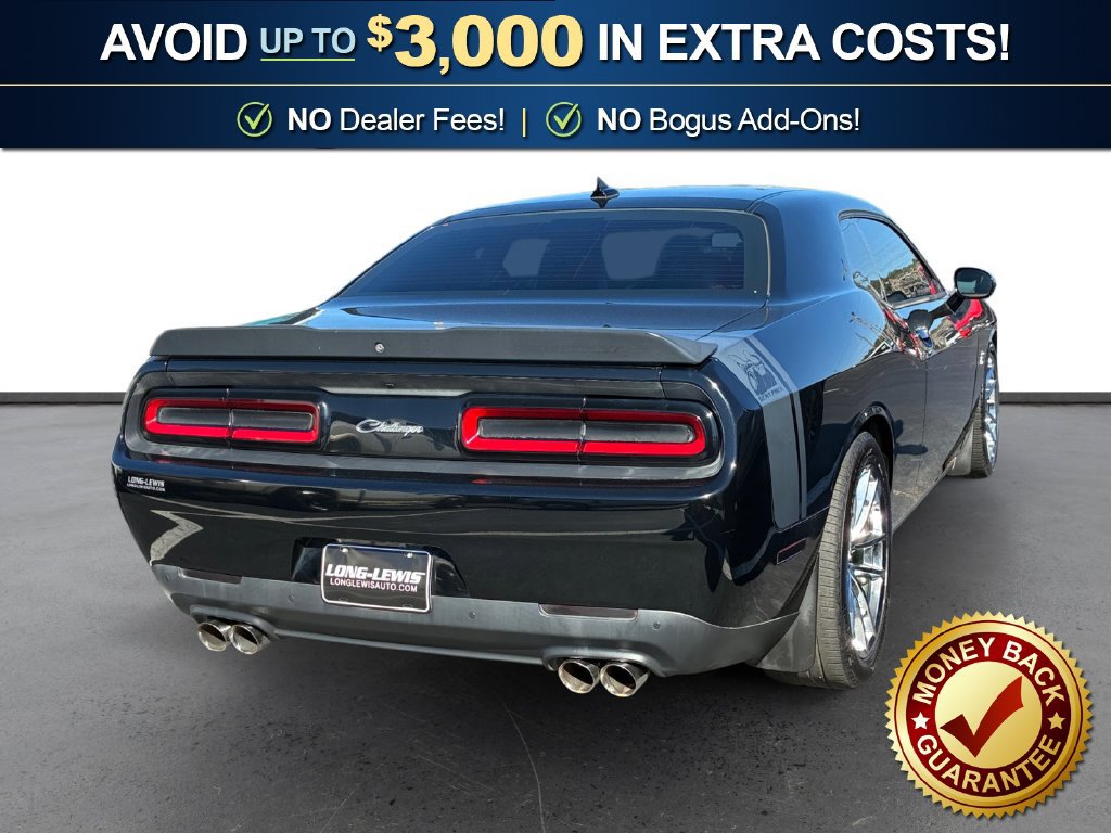 Used 2015 Dodge Challenger R/T Scat Pack w/ Scat Pack Appearance Package RWD image 7