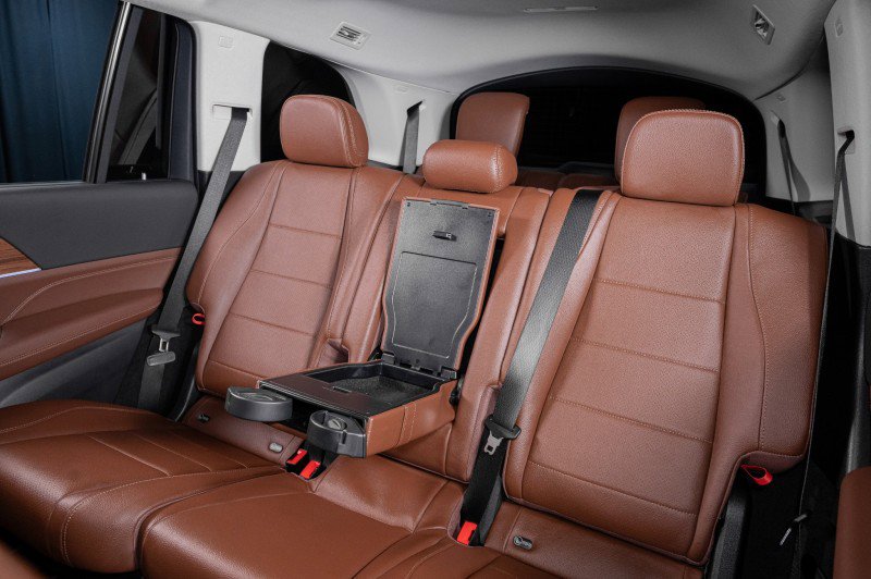 New 2026 Mercedes-Benz GLS 450 4MATIC image 32