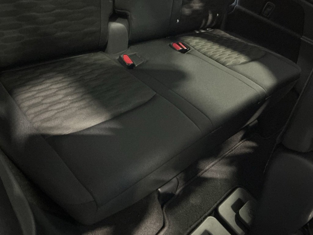 Used 2025 Nissan Pathfinder SV image 23