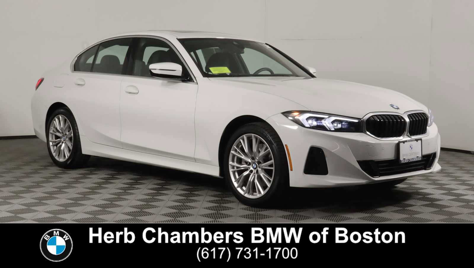 Used 2024 BMW 330i xDrive Sedan w/ Premium Package AWD/4WD image 1