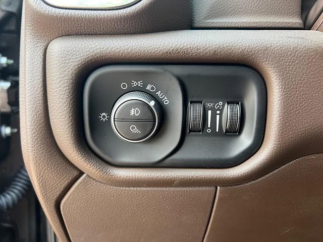 New 2026 RAM 3500 Laramie w/ Max Tow Package image 21