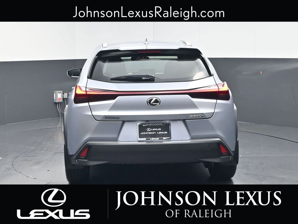New 2026 Lexus UX 300h FWD image 8