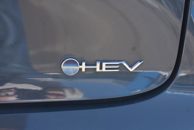 Used 2023 Toyota Prius LE image 7