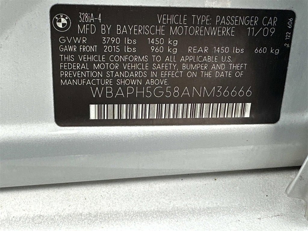 Used 2010 BMW 328i Sedan image 18