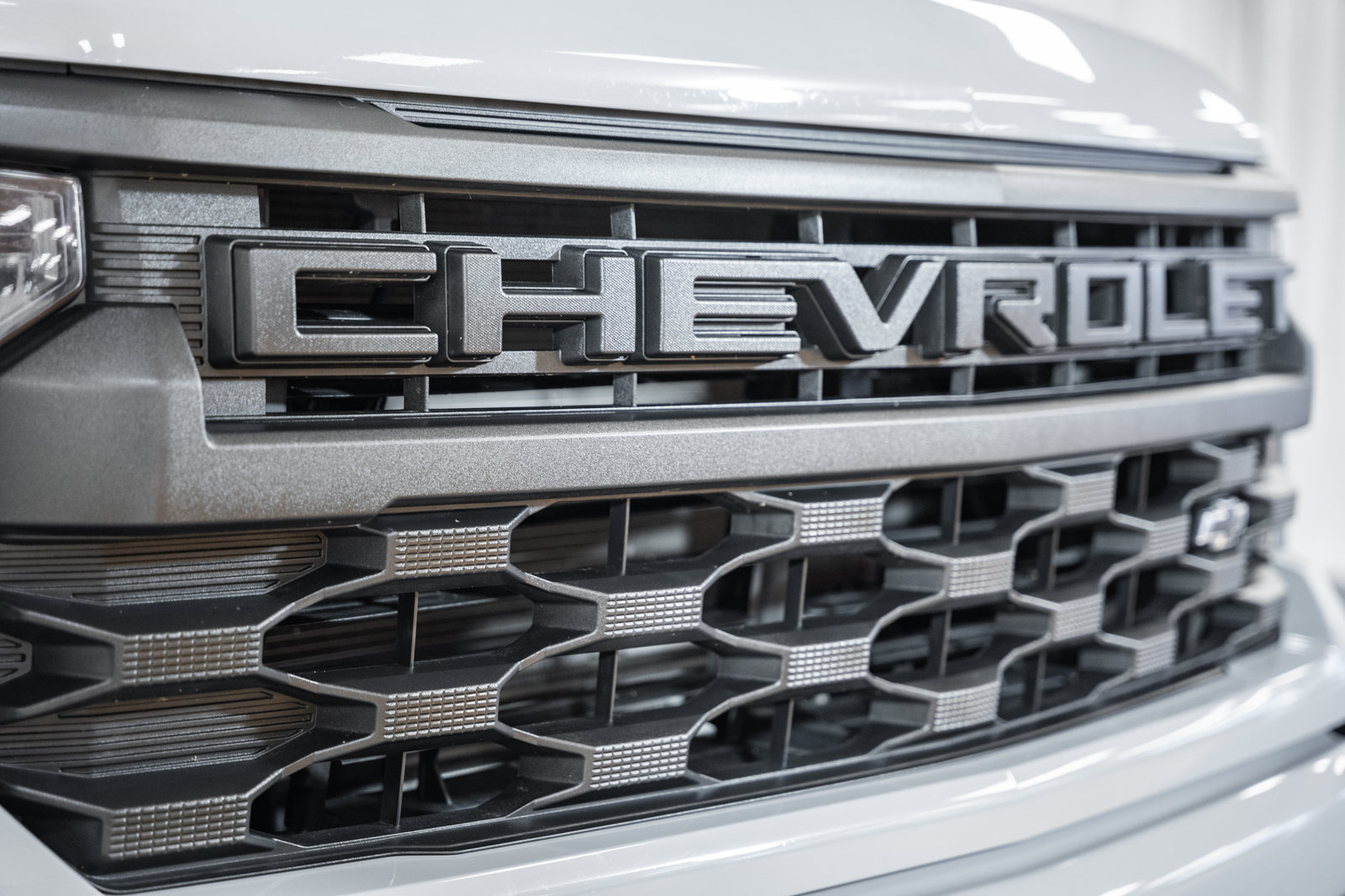 Used 2024 Chevrolet Silverado 1500 Custom w/ Turbomax Blackout Package AWD/4WD image 11