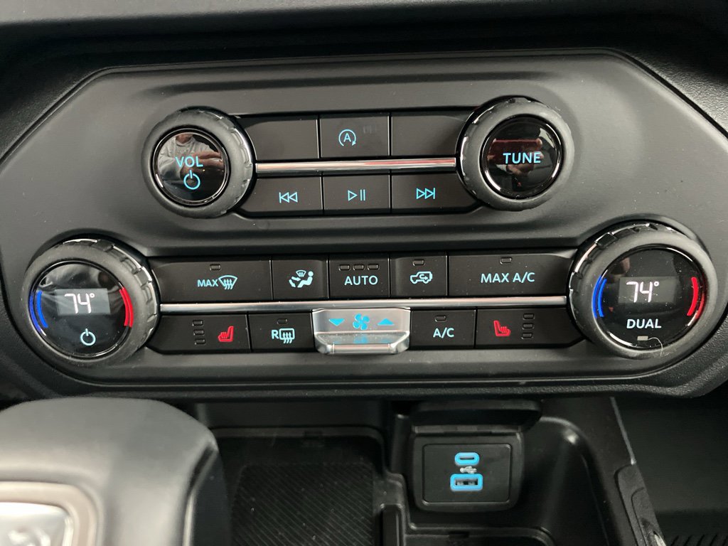 Used 2025 Ford Bronco Big Bend image 19