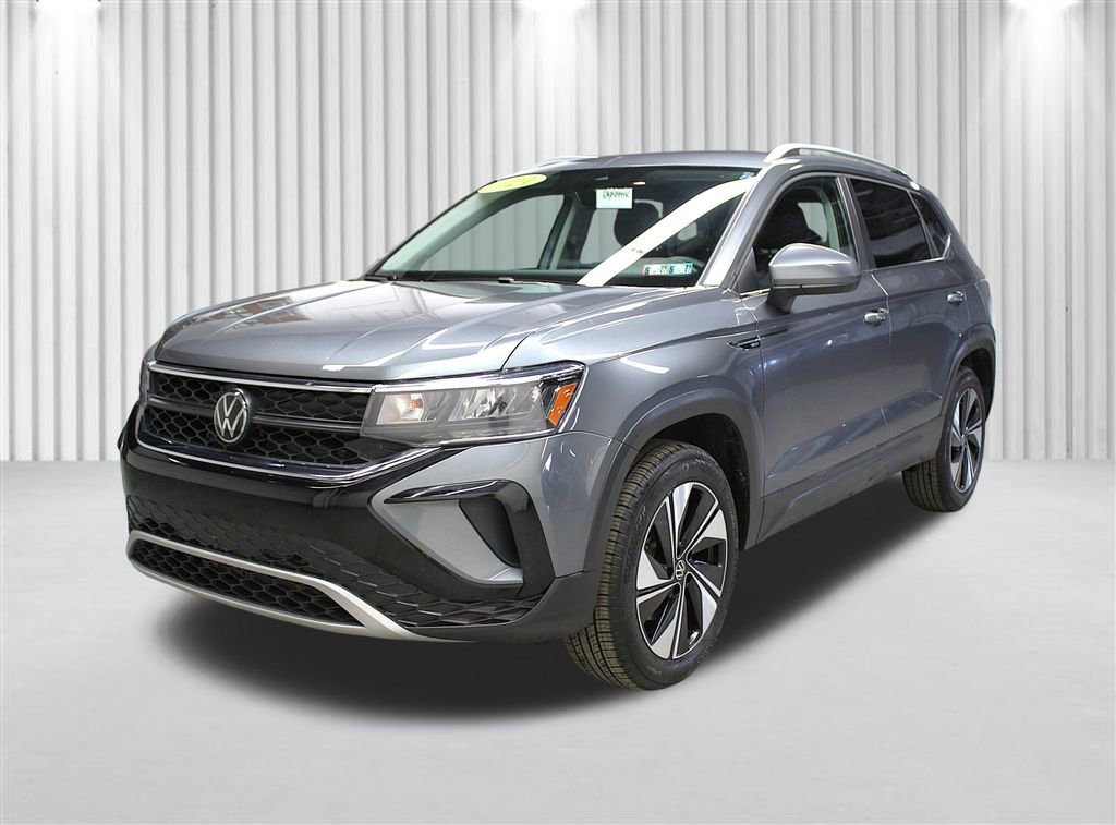 Used 2024 Volkswagen Taos SE AWD/4WD image 8