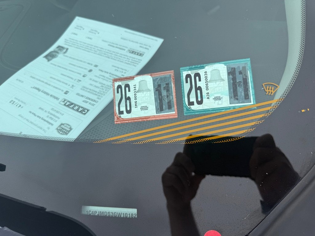 Used 2016 Jeep Cherokee Limited image 17