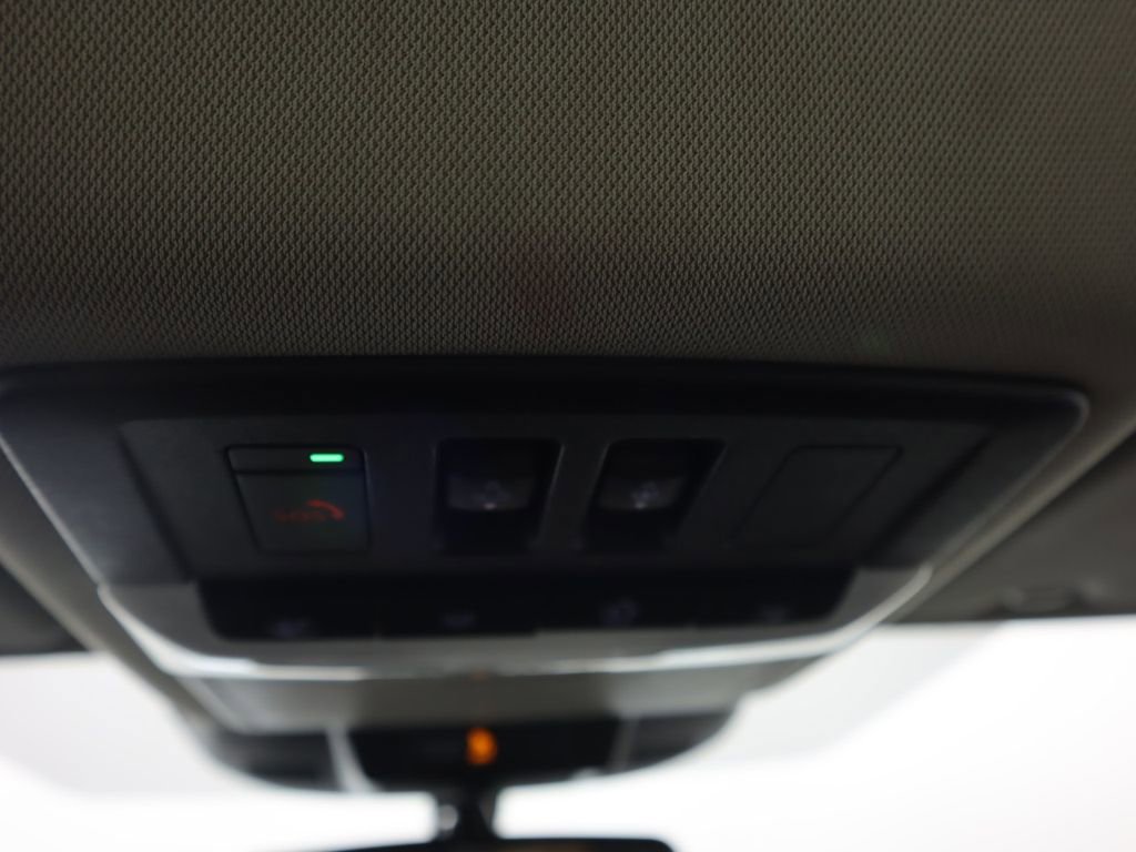 Used 2021 Nissan Rogue SL image 15