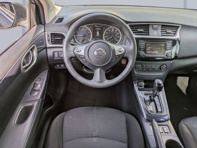Used 2017 Nissan Sentra SR w/ SR Midnight Edition FWD image 16