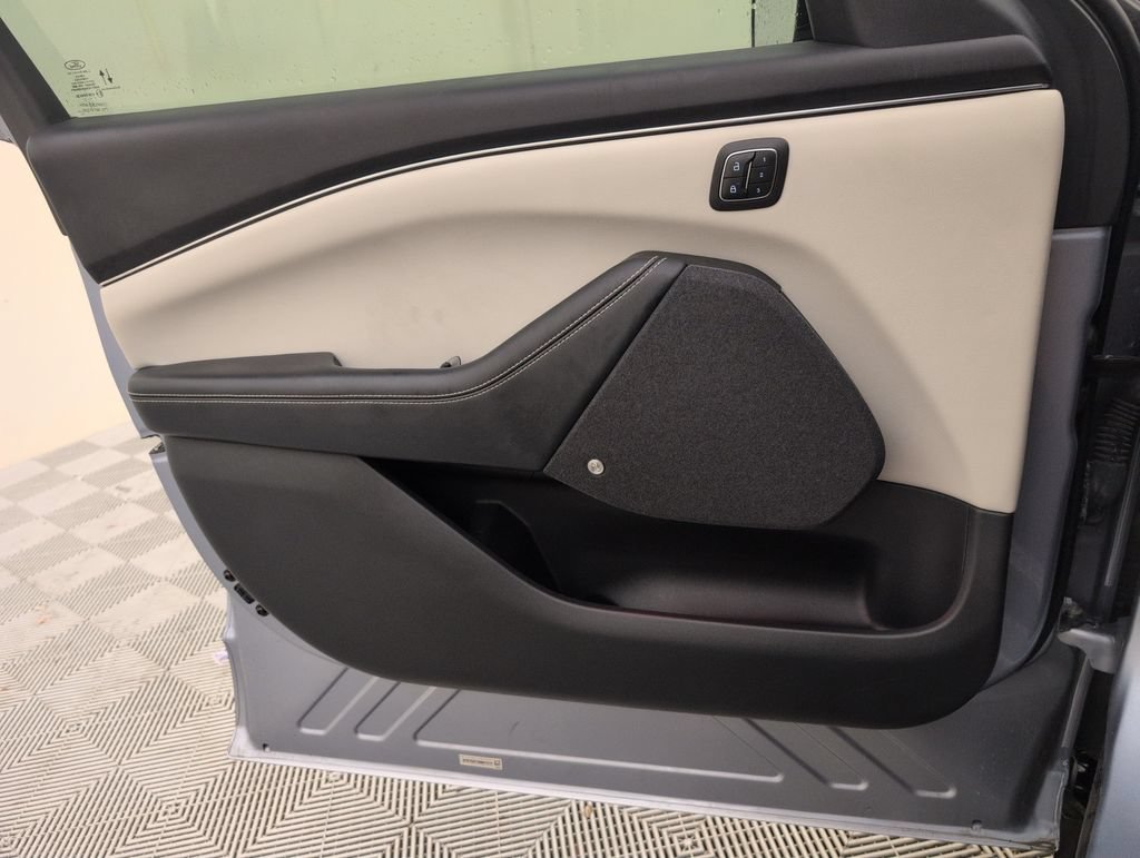 Used 2022 Ford Mustang Mach-E Premium RWD image 34