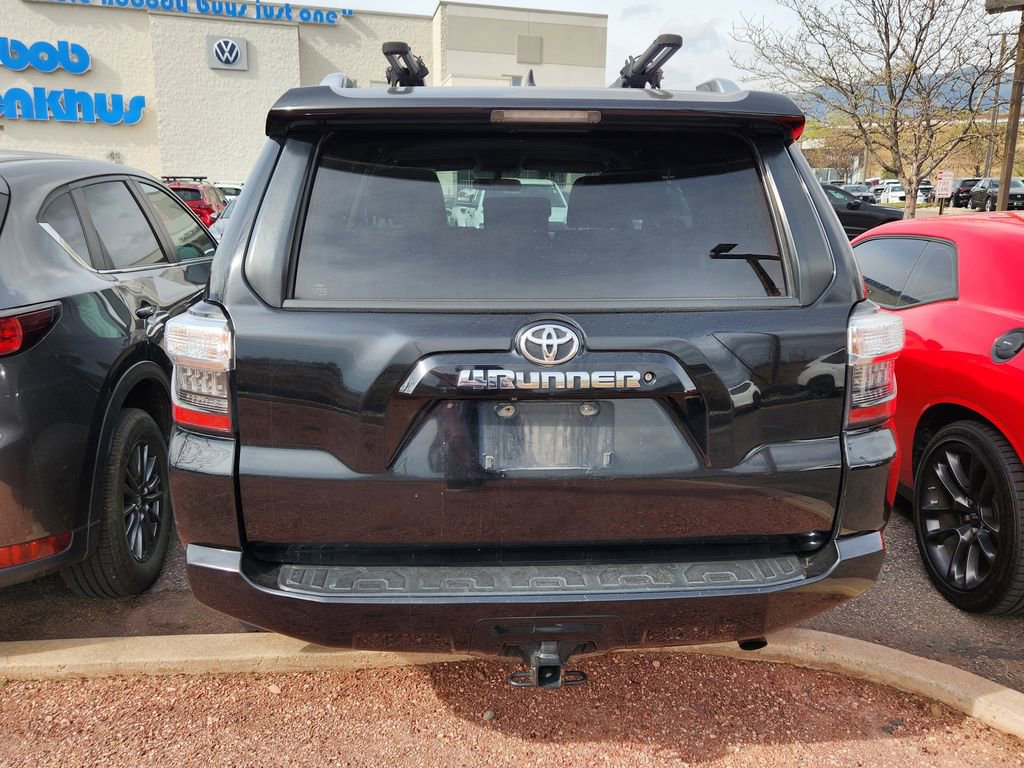 Used 2015 Toyota 4Runner SR5 image 9
